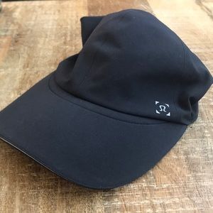 Lululemon hat